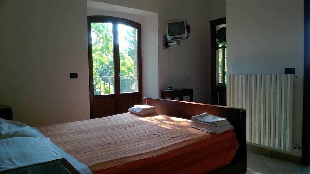 Agriturismo Za Beata Bed and Breakfast Penna Sant'Andrea Εξωτερικό φωτογραφία